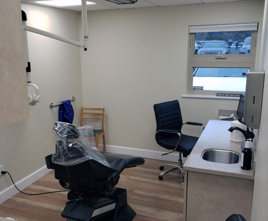 Our dental practice procedure room 1
